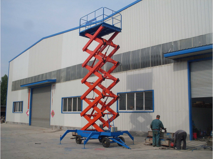四輪移（yí）動（dòng）式（shì）升降平台（tái）