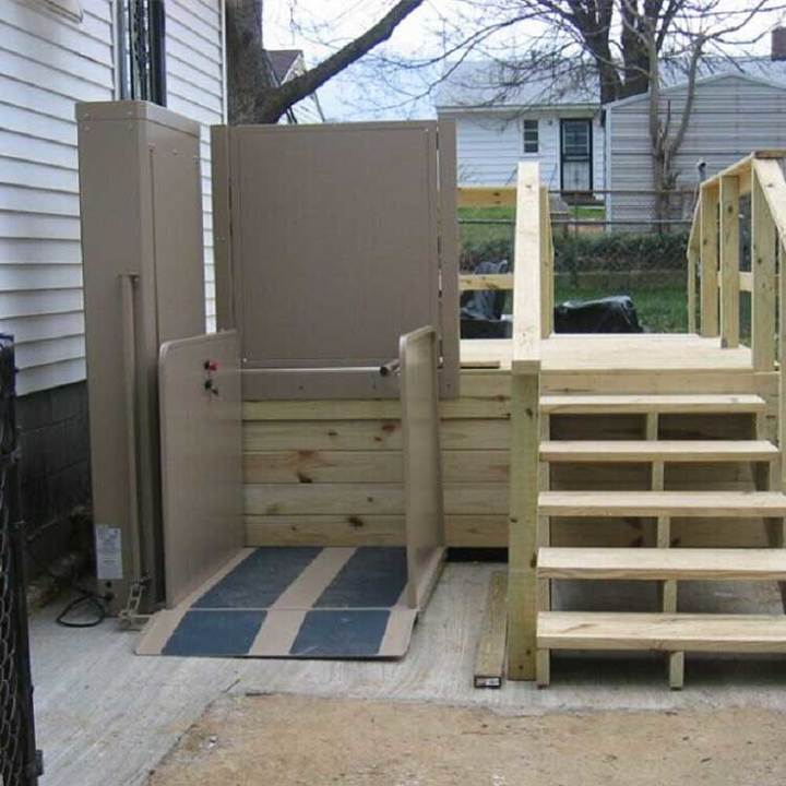 殘（cán）疾人升降（jiàng）電梯